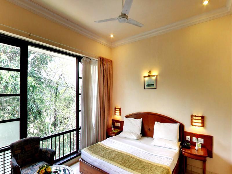 Готель Ktdc Aranya Nivas Thekkady Kumily Екстер'єр фото