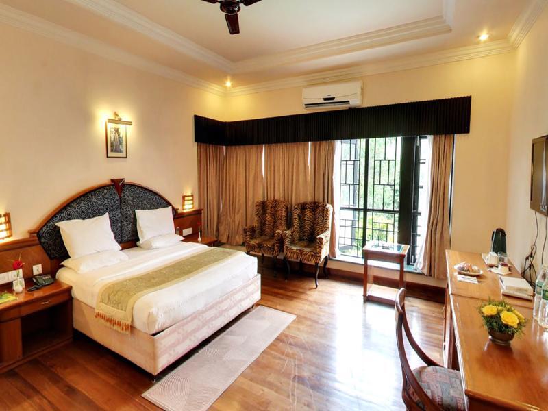 Готель Ktdc Aranya Nivas Thekkady Kumily Екстер'єр фото