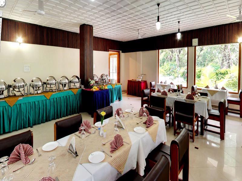 Готель Ktdc Aranya Nivas Thekkady Kumily Екстер'єр фото